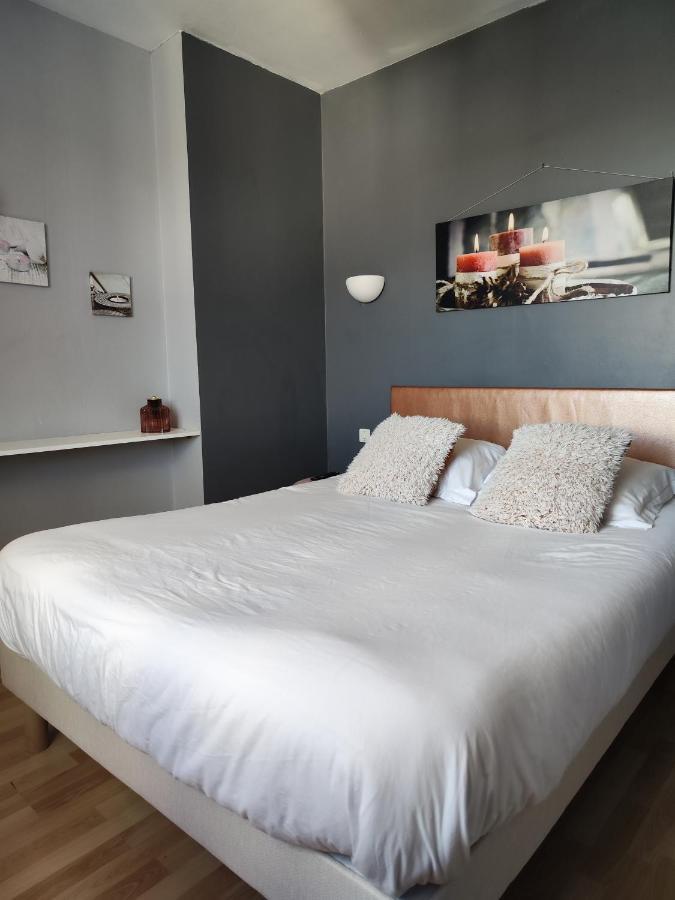 Le Sporting Hotel Beaumont-sur-Leze Bagian luar foto